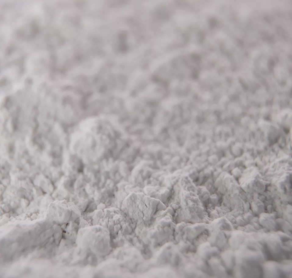 Digunakan dalam serbuk industri pembinaan